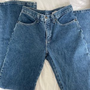 Vintage blue mid rise wide legged jeans